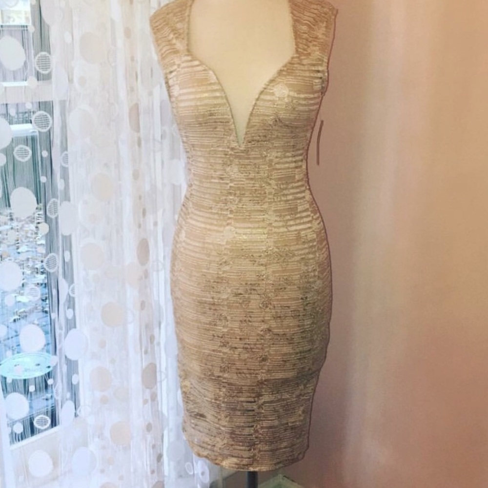White and champagne dress from Saratoga sundress